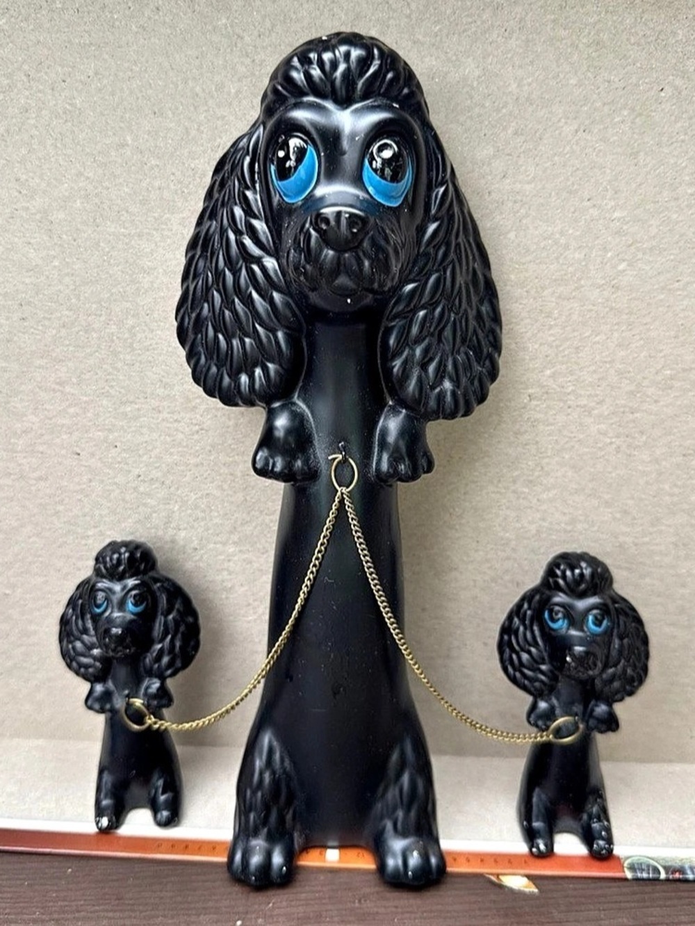 P b Japan MCM Pro Products Black poodle with puppies MCM kitschy Figurine Set De